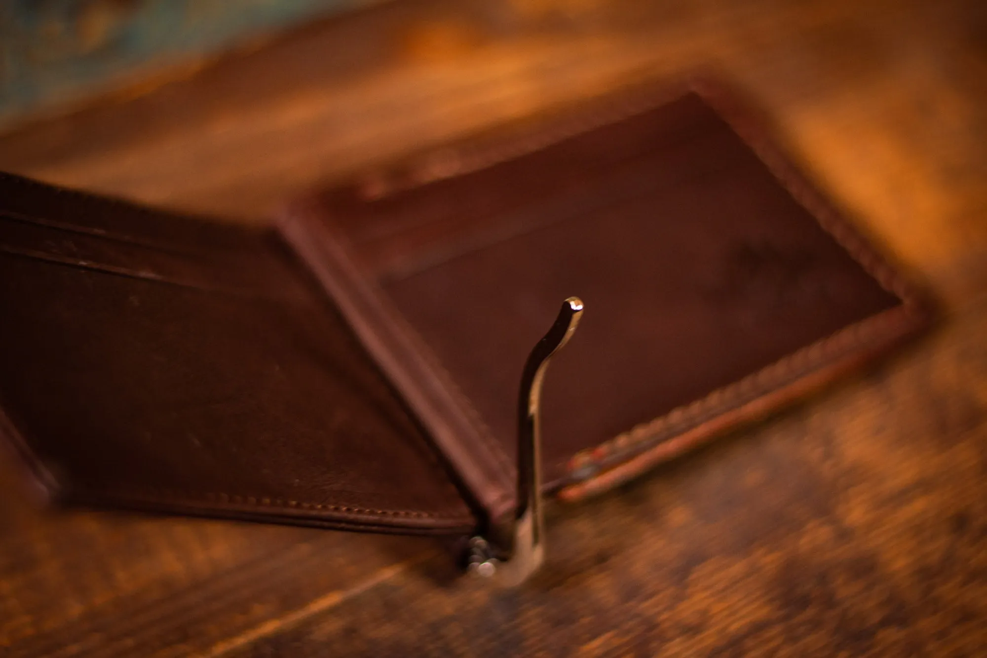 Stealie Bolt - Money Clip - Tooled Leather Minimalist Wallet