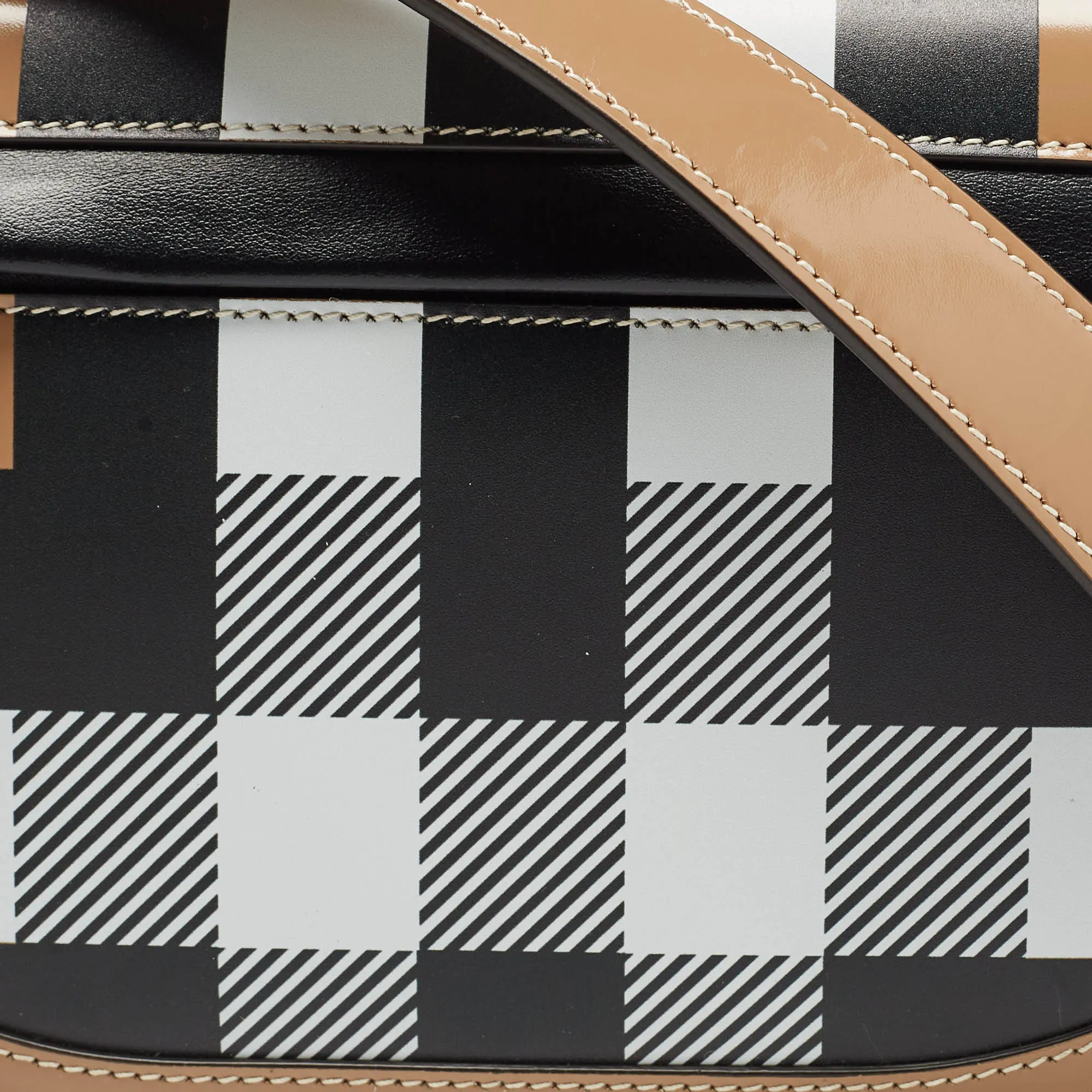 Trendy Inspired Burberry Beige Check Patent And Leather Small Olympia Shoulder Bag