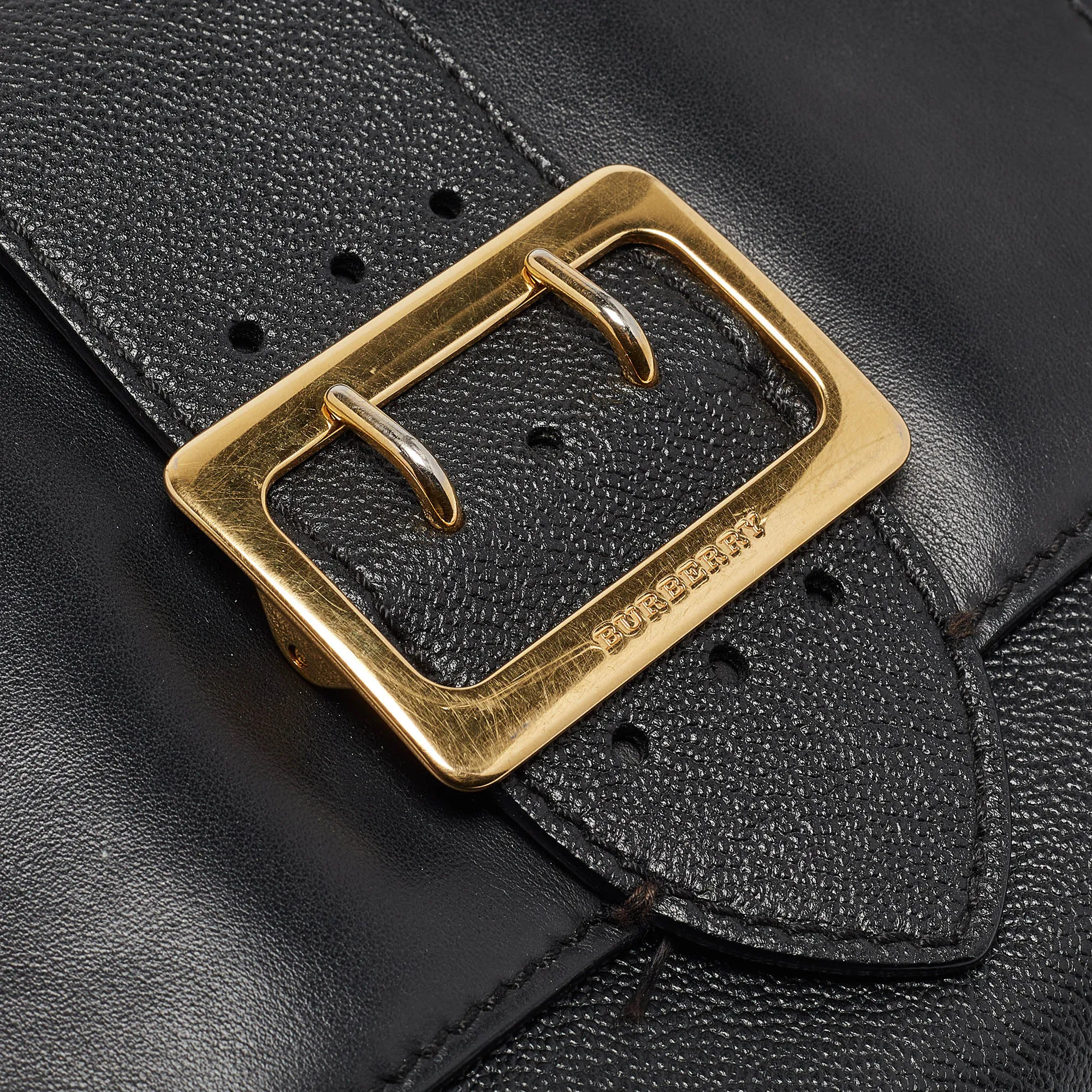 Trendy Inspired Burberry Black Leather Small Medley Crossbody Bag