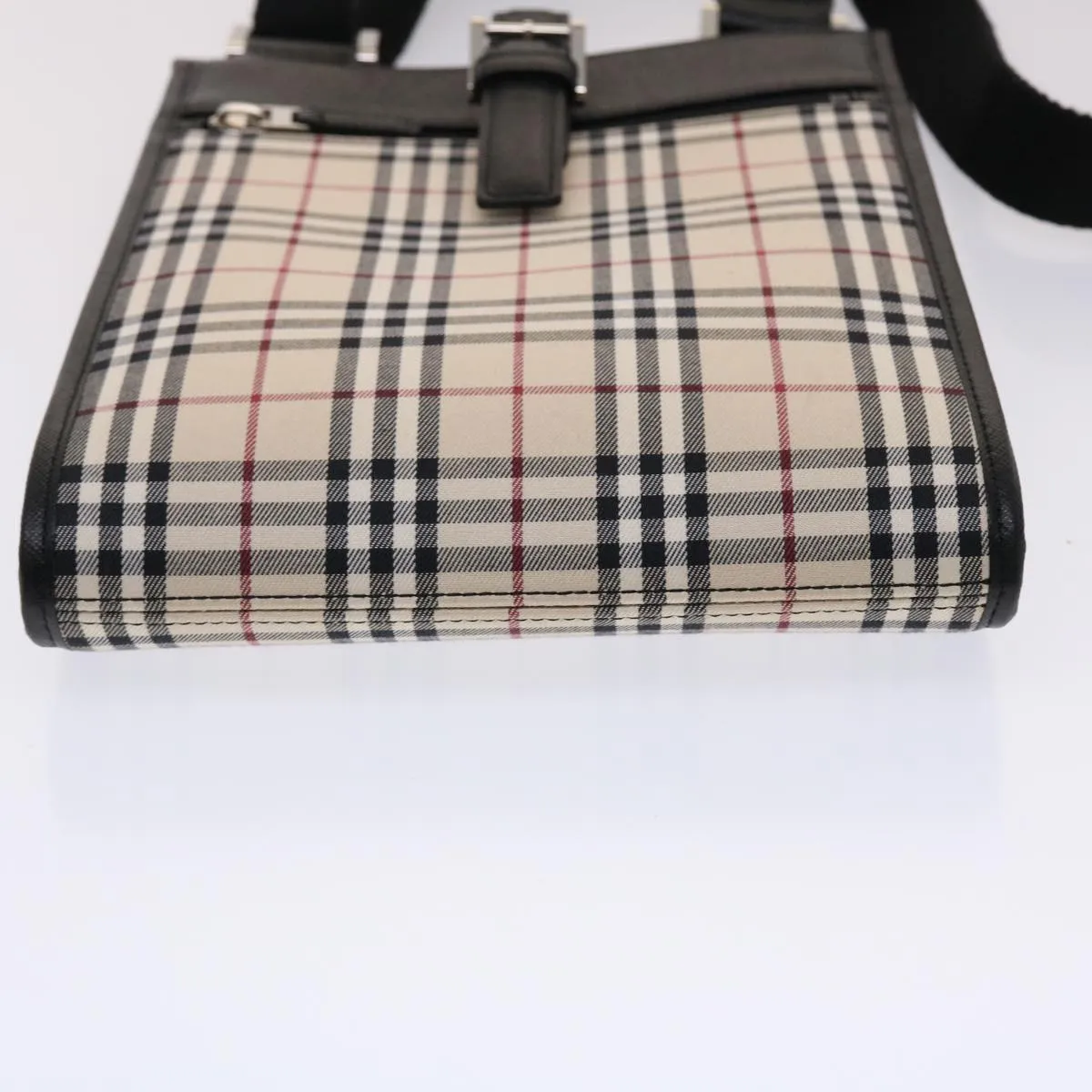 Trendy Inspired Burberry Nova Check Shoulder Bag Canvas Beige Black Red Auth Yk7666b