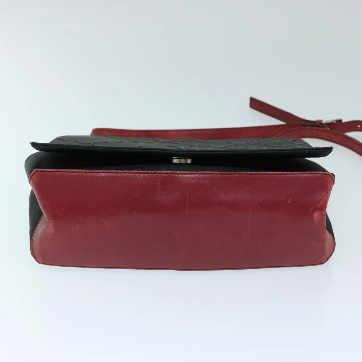 Trendy Inspired Burberry Shoulder Bag Canvas Black Red Auth Bs12799