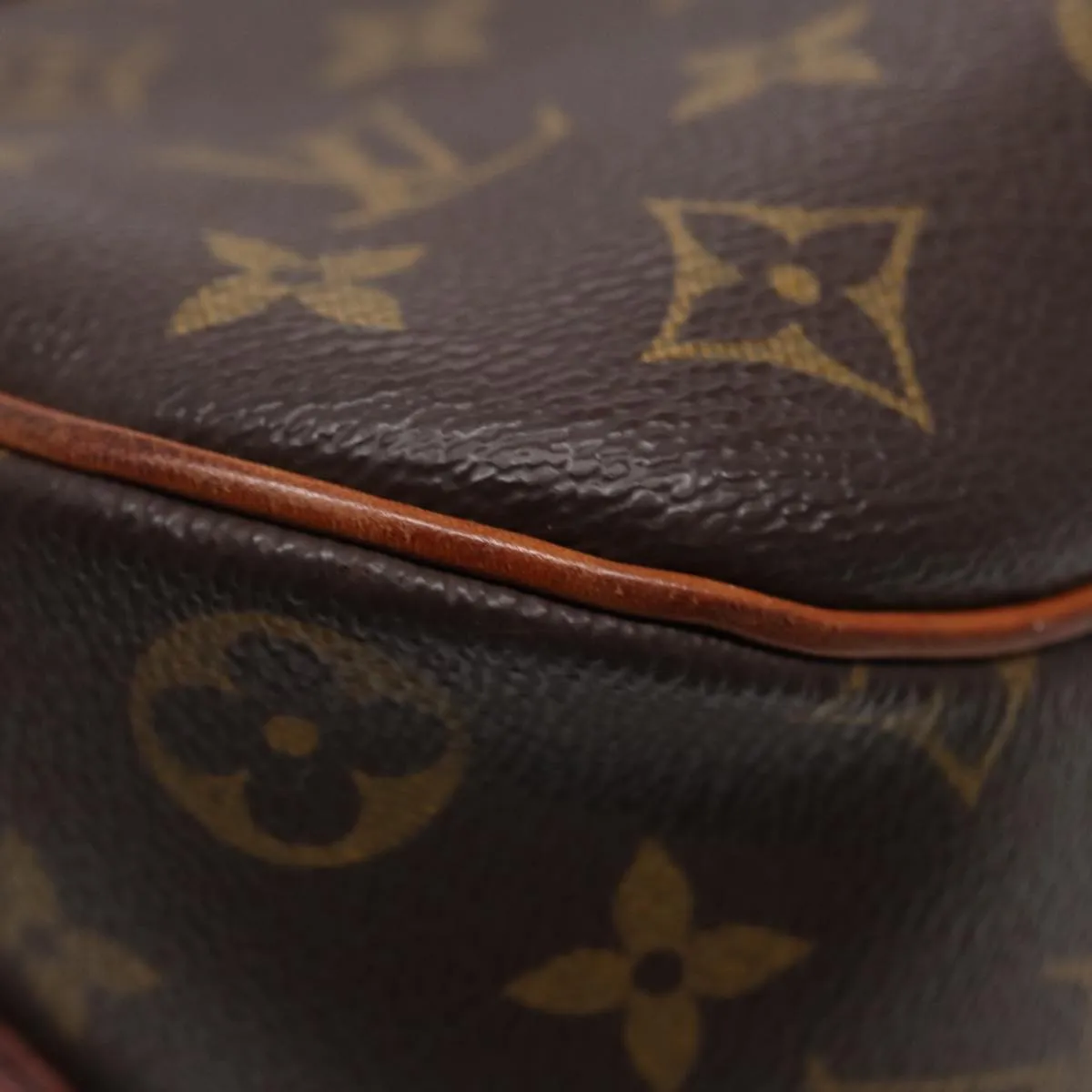 Trendy Inspired Louis Vuitton Besace Shoulder Bag