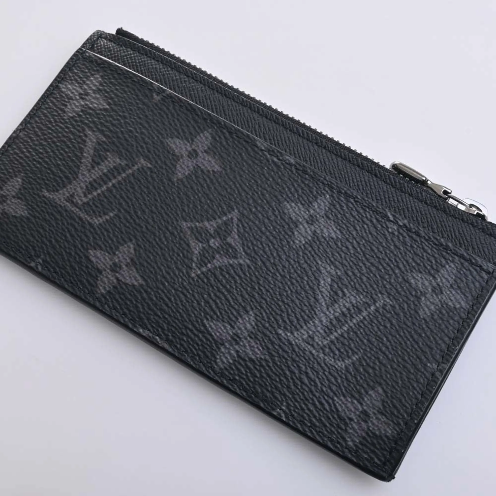 Trendy Inspired Louis Vuitton Eclipse Reverse Coin Card Holder M69533 Black Men's