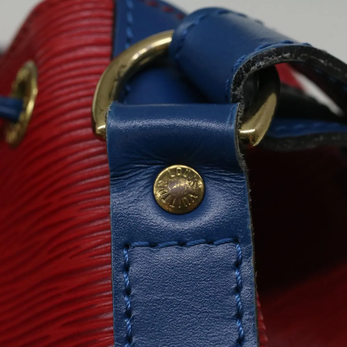 Trendy Inspired Louis Vuitton Epi Noe Shoulder Bag Bicolor Red Blue M44084 Lv Auth 58724