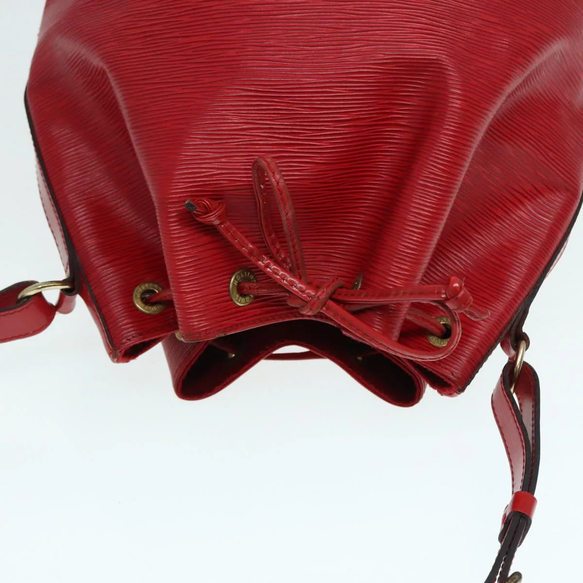 Trendy Inspired Louis Vuitton Epi Petit Noe Shoulder Bag Red M44107 Lv Auth Bs17209