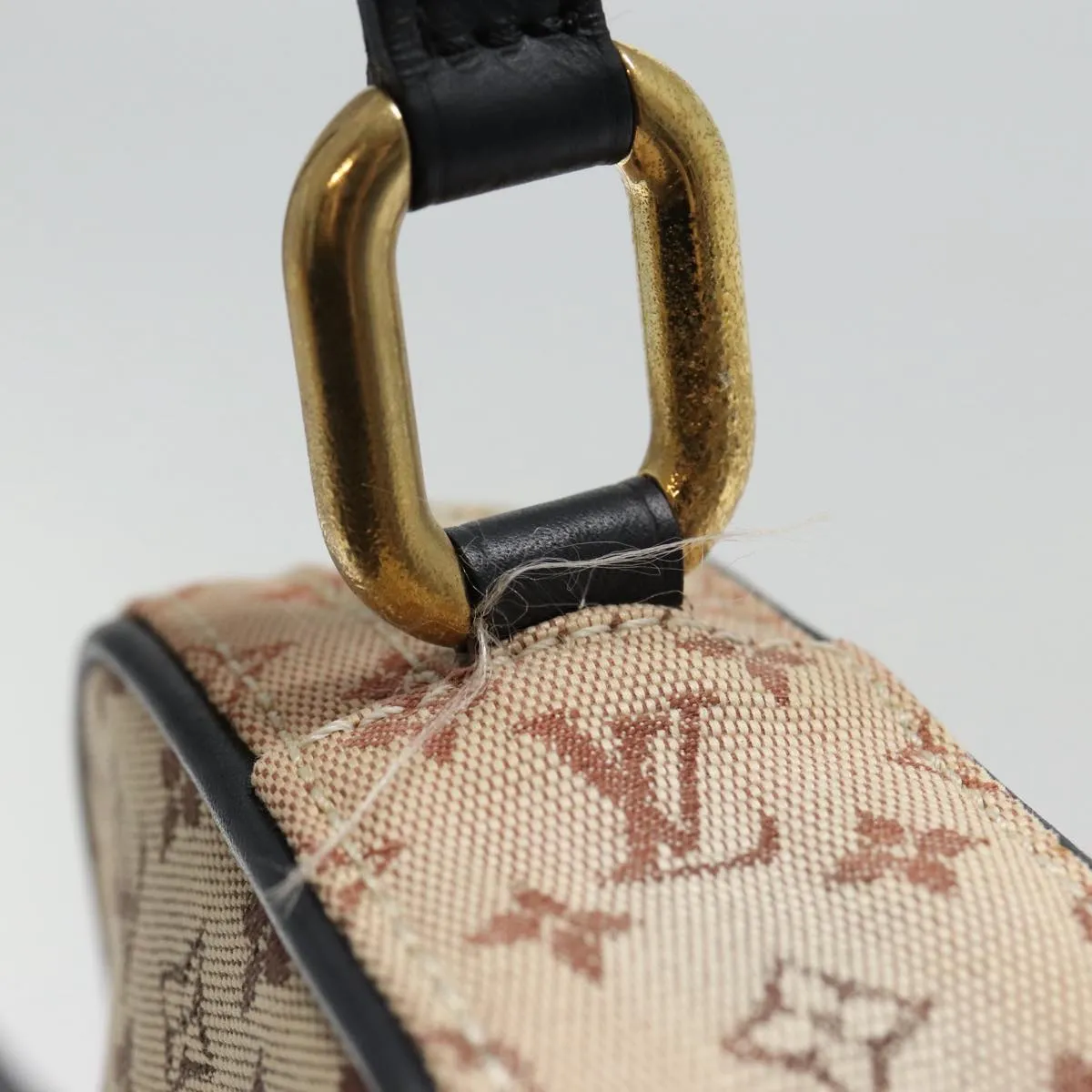 Trendy Inspired Louis Vuitton Juliette Shoulder Bag