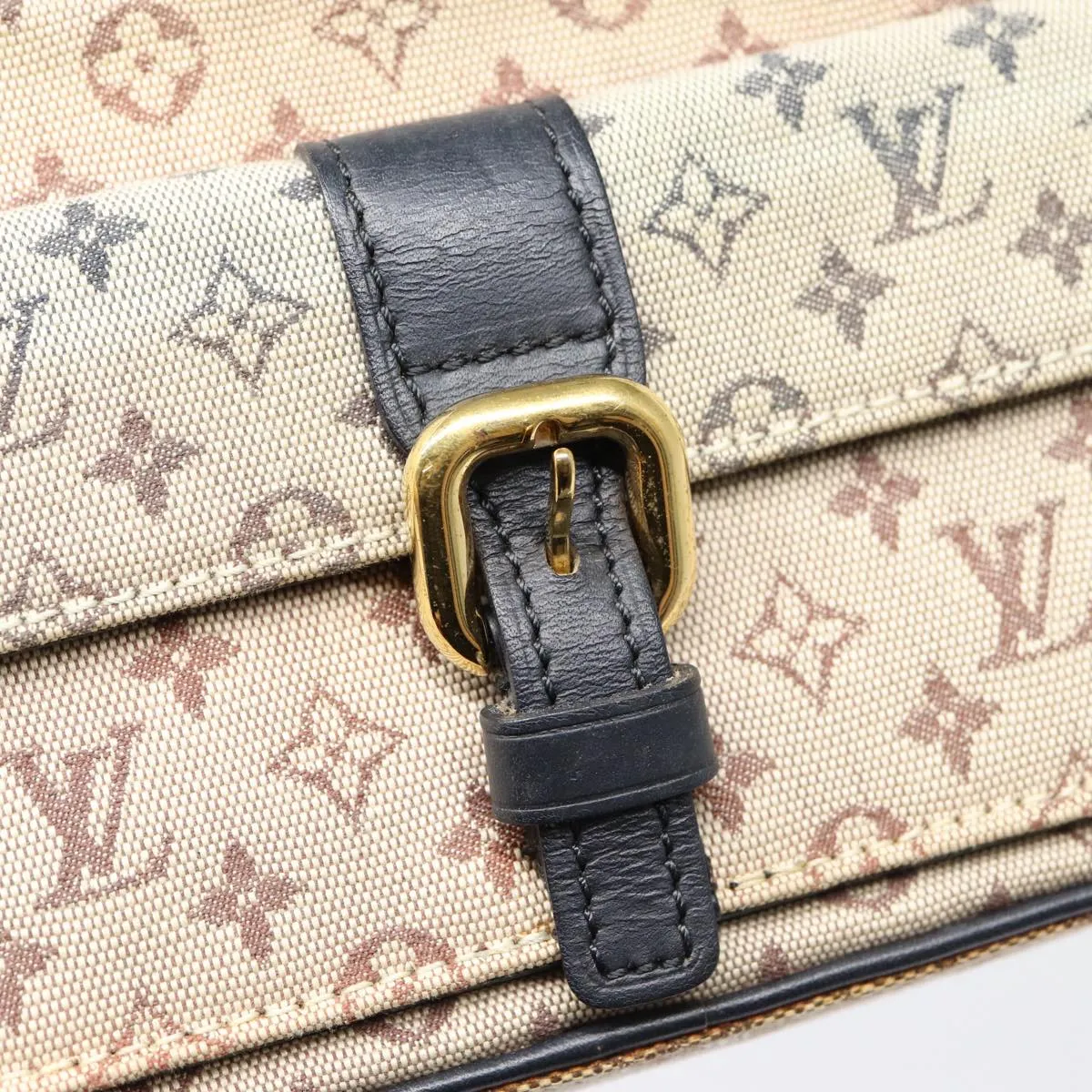 Trendy Inspired Louis Vuitton Juliette Shoulder Bag