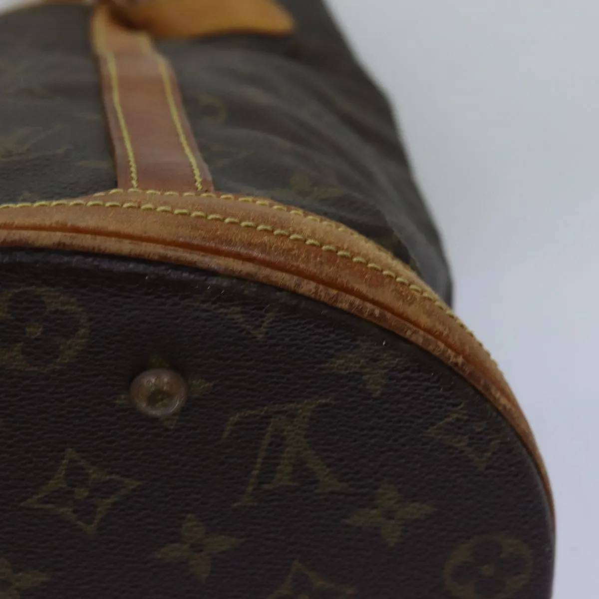 Trendy Inspired Louis Vuitton Monogram Bucket Gm Shoulder Bag Vintage M42236 Lv Auth Bs14144